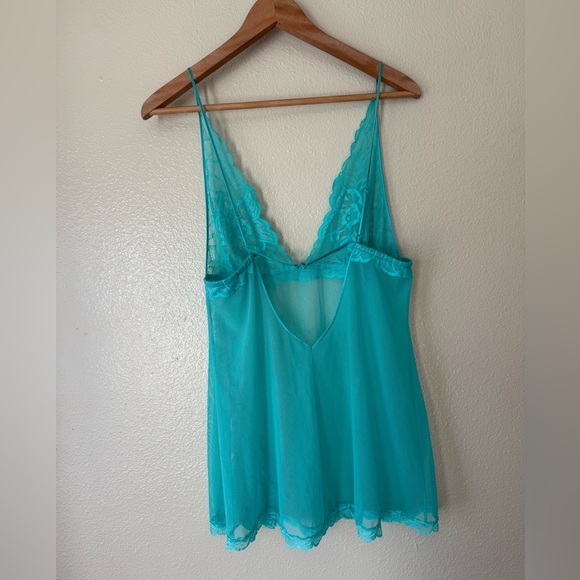 VICTORIAS SECRET Teal Lace Babydoll Chemise - Picture 3 of 4